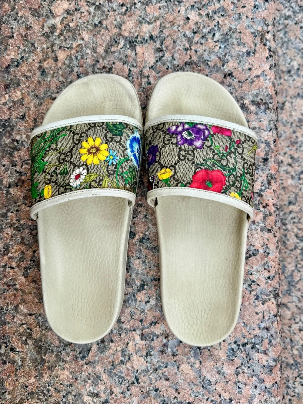 Gucci Beige Floral GG Canvas Slide Sandals